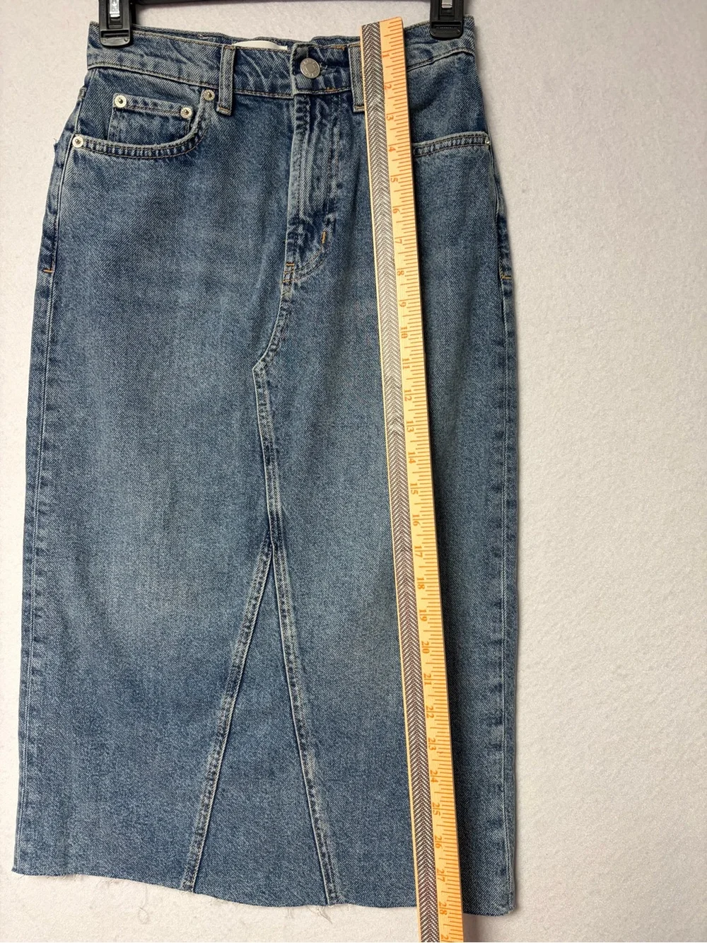 RAILS Highland Denim Midi Skirt Raw Hem Blue Wash Quiet Luxury Minimalist  Sz 24